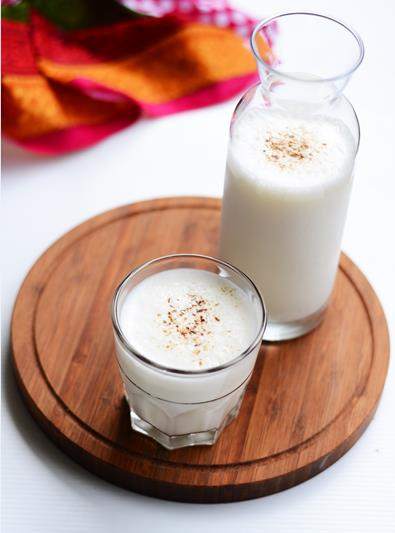 przepis przepisy na mleko migdałowe, jak zrobić mleko migadałowe. łatwy przepis na mleko migdałowe , zdrowy syl joanny, mleko domowe, migdały, mleko roślinne